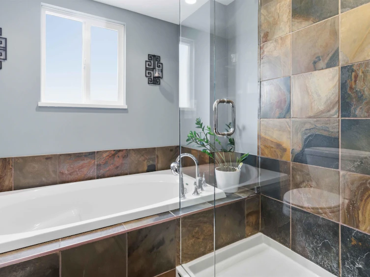 11895 82a Avenue, Delta, BC, V4C 3P6 - 24