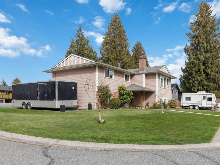 11895 82a Avenue, Delta, BC, V4C 3P6 - 3