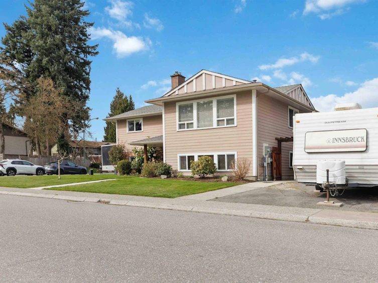 11895 82a Avenue, Delta, BC, V4C 3P6 - 2