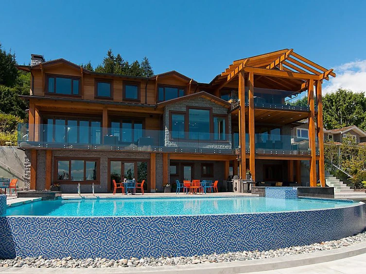 1037 Millstream Road, West Vancouver, BC, V7S 2C6