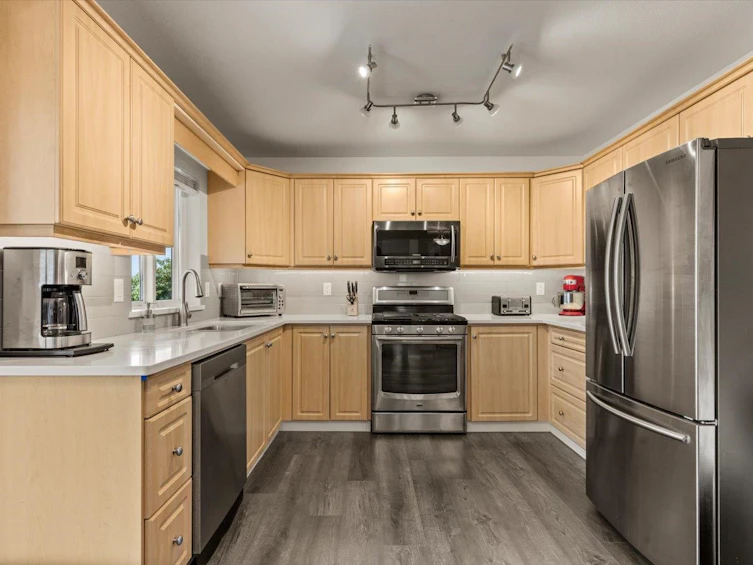 5800 Jinkerson Road, Chilliwack, BC, V2R 0C8 - 8