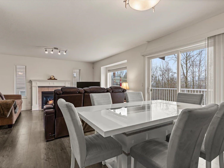 5800 Jinkerson Road, Chilliwack, BC, V2R 0C8 - 4