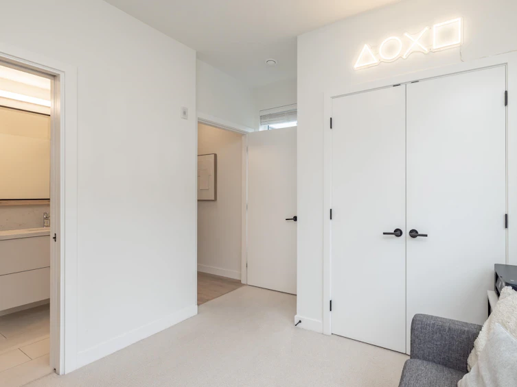 212-3018 St George Street, Port Moody, BC, V3H 2H7 - 25