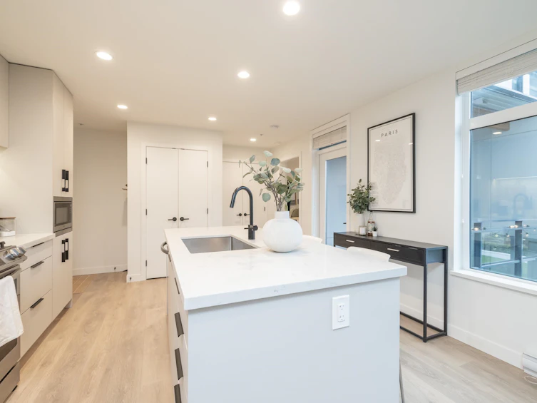 212-3018 St George Street, Port Moody, BC, V3H 2H7 - 10