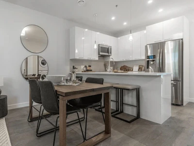 214-7375 Horne Street - 3