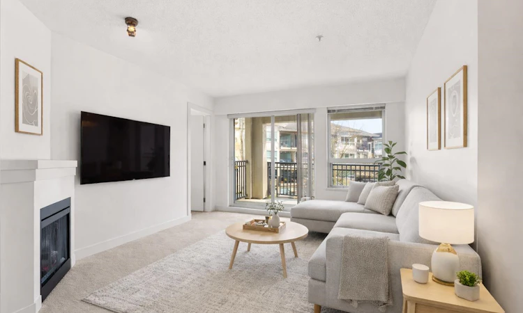 307-6828 Eckersley Road
