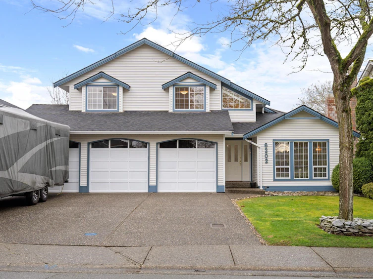 6202 189 Street, Surrey, BC, V3S 7T7