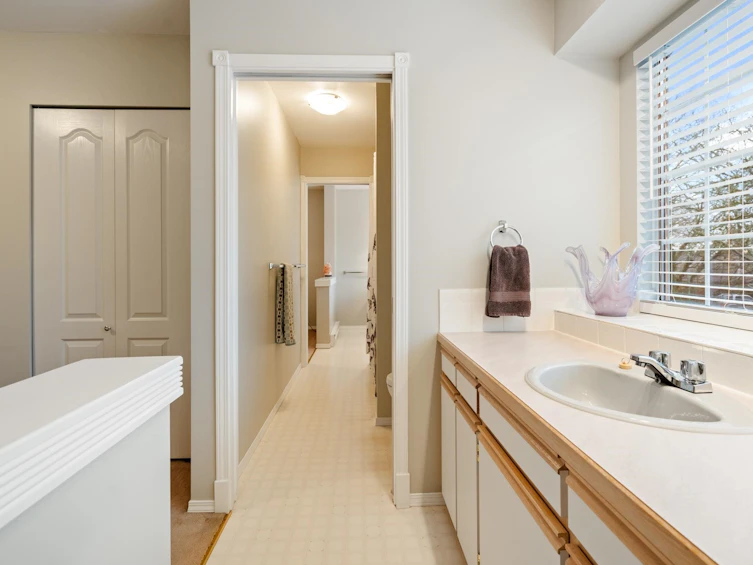 6202 189 Street, Surrey, BC, V3S 7T7 - 33