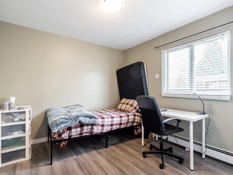 12490 114 Avenue, Surrey, BC, V3V 3N7 - 13