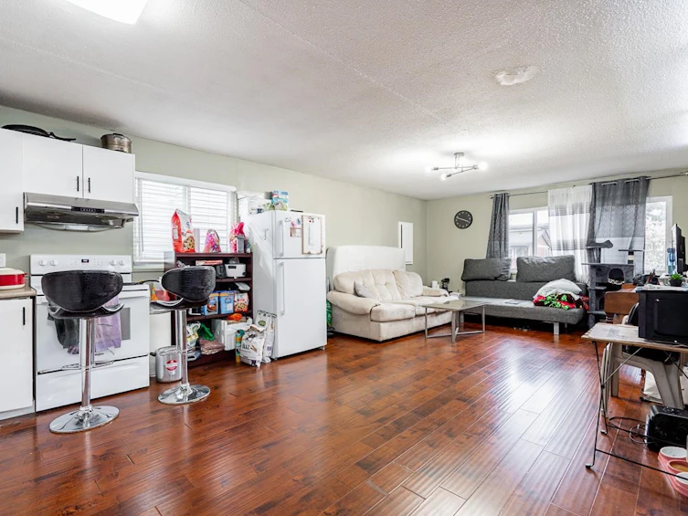12490 114 Avenue, Surrey, BC, V3V 3N7 - 5