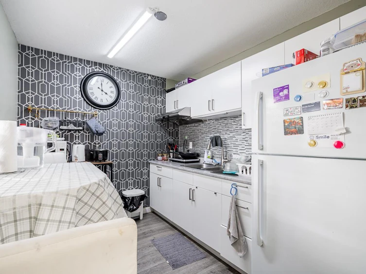 12490 114 Avenue, Surrey, BC, V3V 3N7 - 16