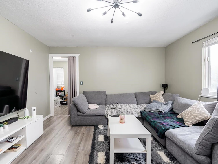 12490 114 Avenue, Surrey, BC, V3V 3N7 - 21