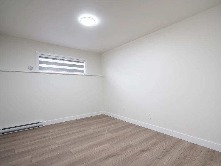 3640 Old Clayburn Road, Abbotsford, BC, V3G 1H6 - 30
