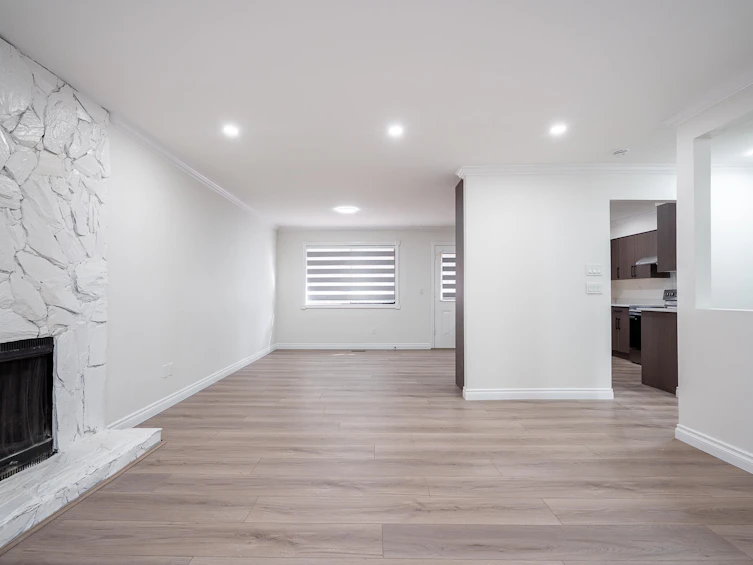 3640 Old Clayburn Road, Abbotsford, BC, V3G 1H6 - 6