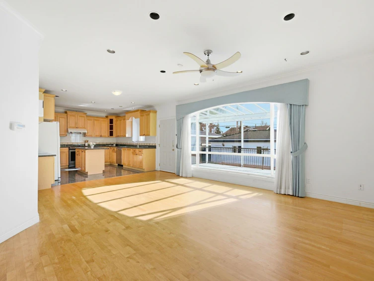 213 W 28th Street, North Vancouver, BC, V7N 2H9 - 8