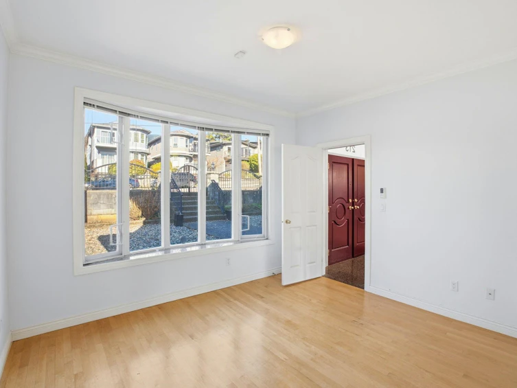 213 W 28th Street, North Vancouver, BC, V7N 2H9 - 22