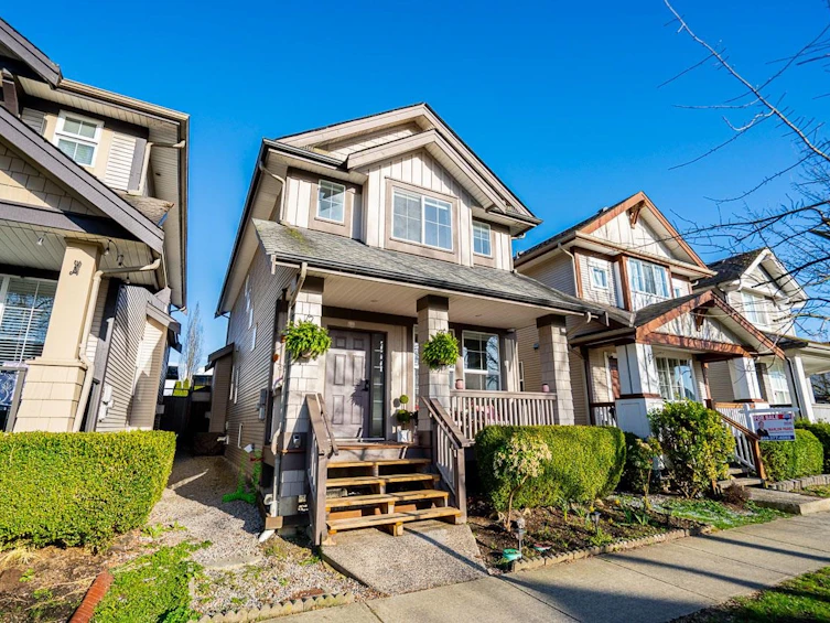 6926 190 Street, Surrey, BC, V4N 5P1
