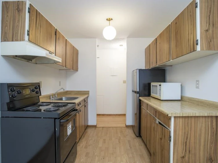 201-8391 Bennett Road, Richmond, BC, V6Y 1N4 - 6