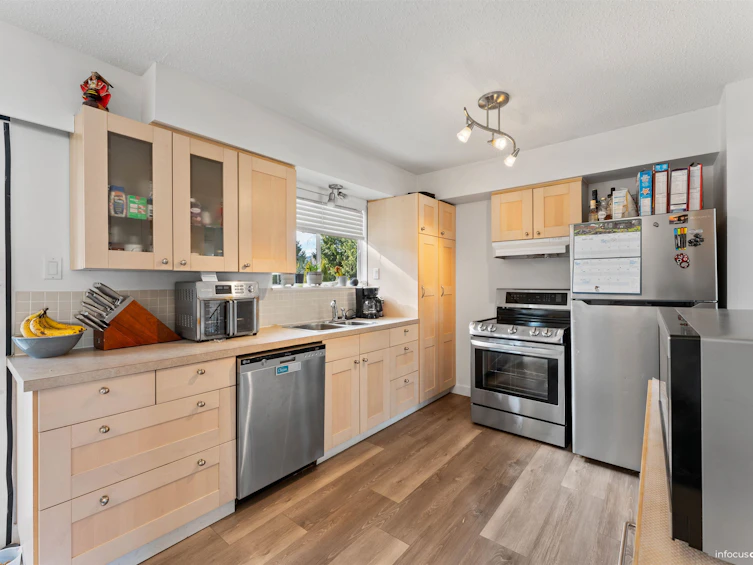 7961 Tanager Street, Mission, BC, V2V 4V7 - 17