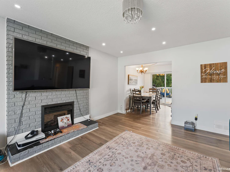 7961 Tanager Street, Mission, BC, V2V 4V7 - 8