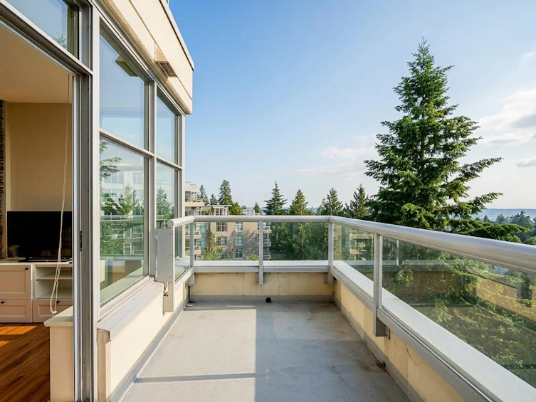 903-9262 University Crescent, Burnaby, BC, V5A 0A4 - 16