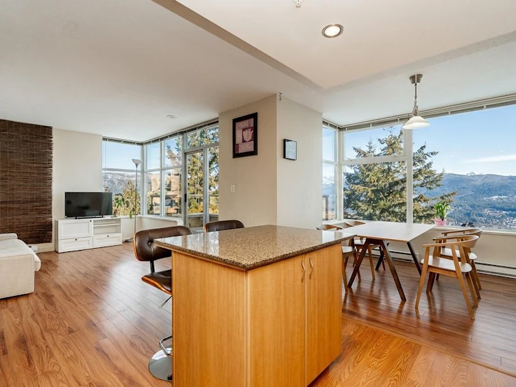 903-9262 University Crescent, Burnaby, BC, V5A 0A4 - 9