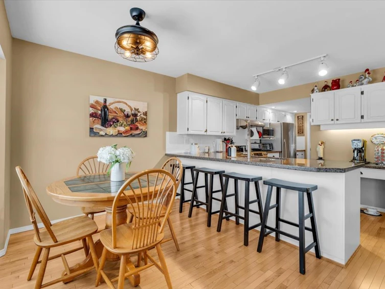 25-10045 154 Street, Surrey, BC, V3R 4J5 - 5