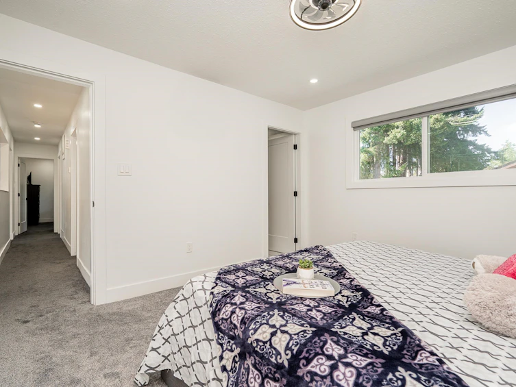 17233 60 Avenue, Surrey, BC, V3S 1T7 - 13