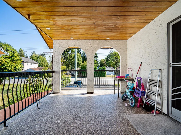 17233 60 Avenue, Surrey, BC, V3S 1T7 - 31
