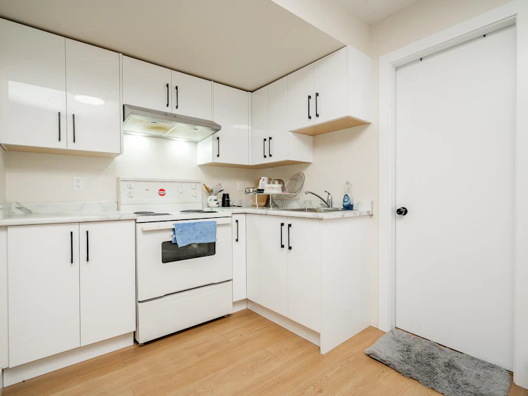 17233 60 Avenue, Surrey, BC, V3S 1T7 - 23