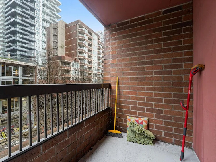 301-1333 Hornby Street, Vancouver, BC, V6Z 2C1 - 18