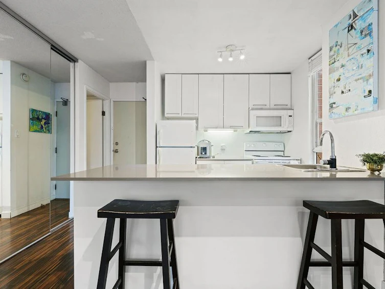 301-1333 Hornby Street, Vancouver, BC, V6Z 2C1 - 7