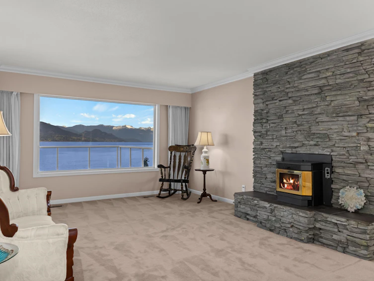 4 Strachan Point Road, West Vancouver, BC, V7W 1C6 - 8