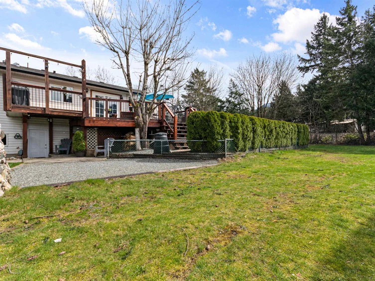 780 Olson Avenue, Hope, BC, V0X 1L0 - 34