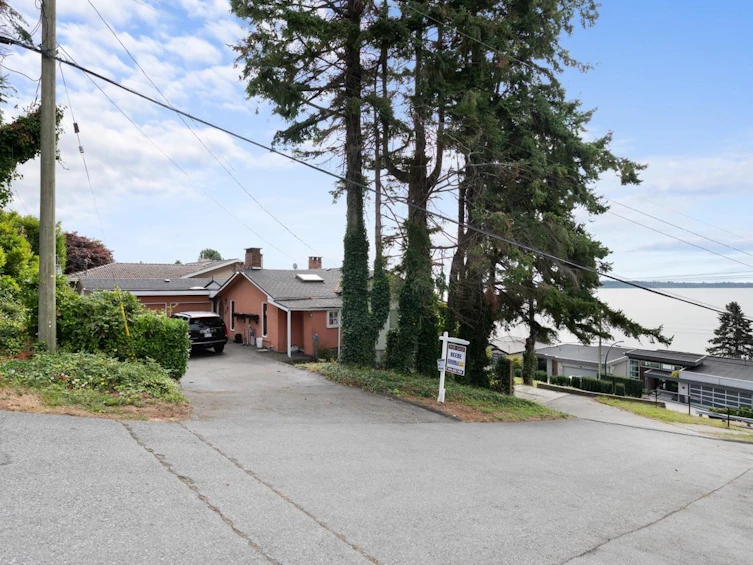 14310 Sunset Drive, Surrey, BC, V4B 2V5 - 18