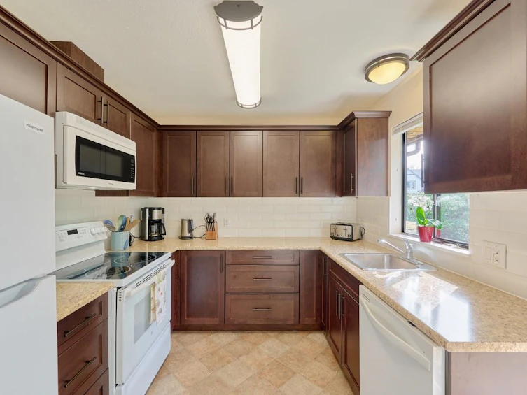 20398 Dale Drive, Maple Ridge, BC, V2X 8V6 - 9