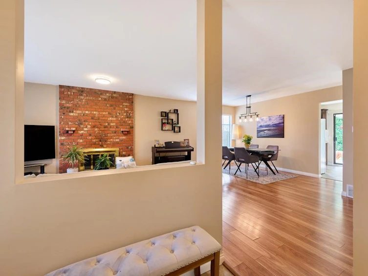 20398 Dale Drive, Maple Ridge, BC, V2X 8V6 - 4