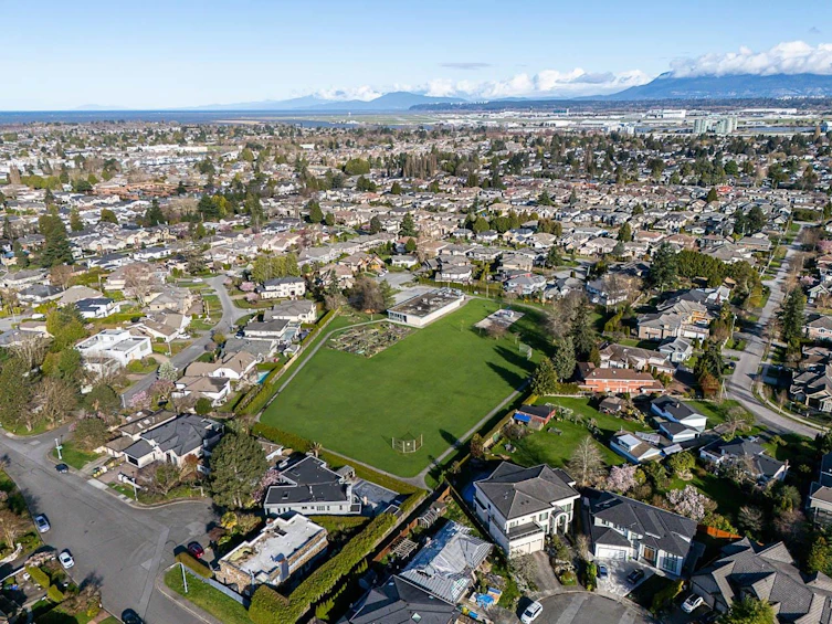 8671 Minler Road, Richmond, BC, V7C 3V1 - 38