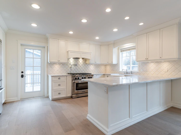 3653 St. Thomas Street, Port Coquitlam, BC, V3B 2Y9 - 10