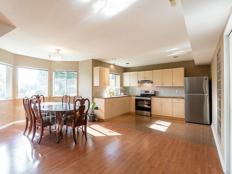 2980 Cliffrose Crescent, Coquitlam, BC, V3E 2T2 - 29