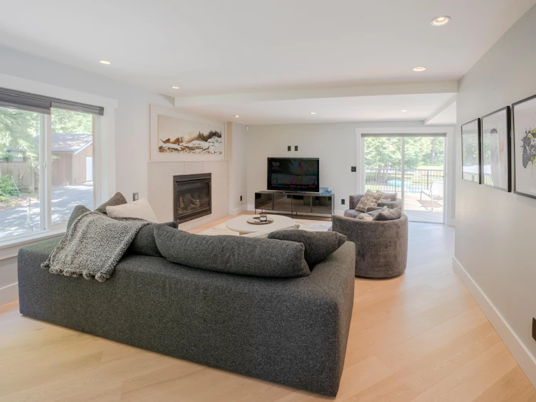 25011 Ferguson Avenue, Maple Ridge, BC, V2W 1H4 - 26