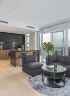 2805 1289 Hornby Street