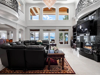 13822 Marine Drive - 3