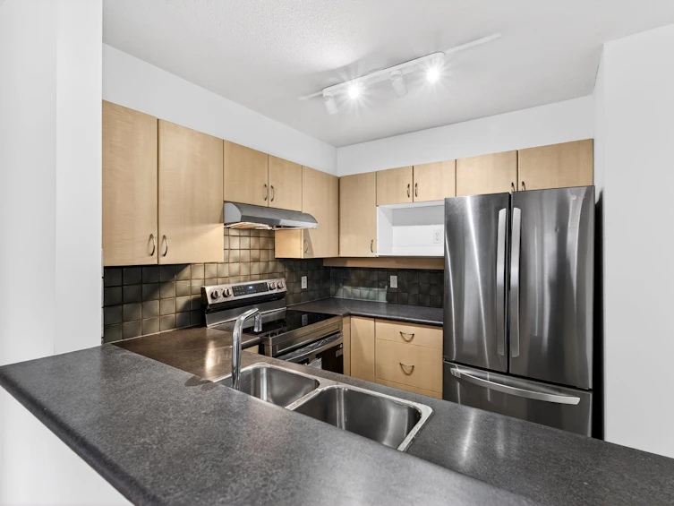 307-3161 W 4th Avenue, Vancouver, BC, V6K 1R6 - 10