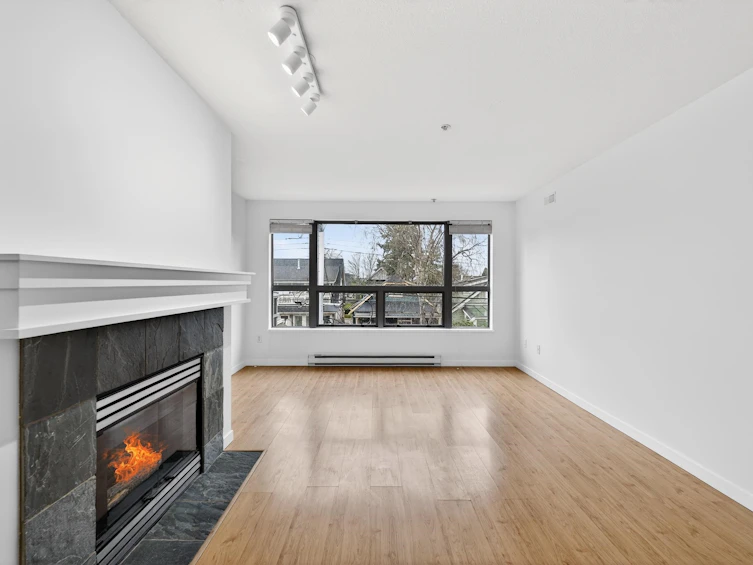 307-3161 W 4th Avenue, Vancouver, BC, V6K 1R6 - 5