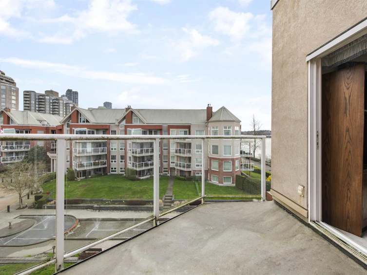 407-1230 Quayside Drive, New Westminster, BC, V3M 6H1 - 32