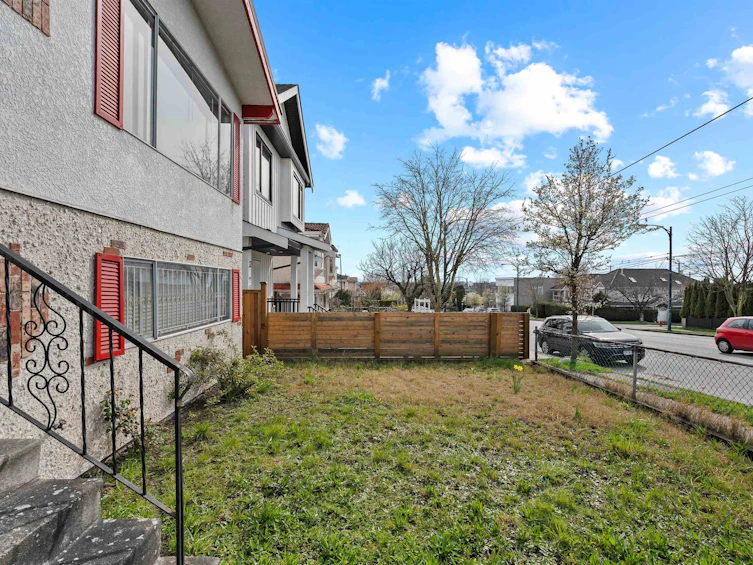 7656 Main Street, Vancouver, BC, V5X 3K3 - 31