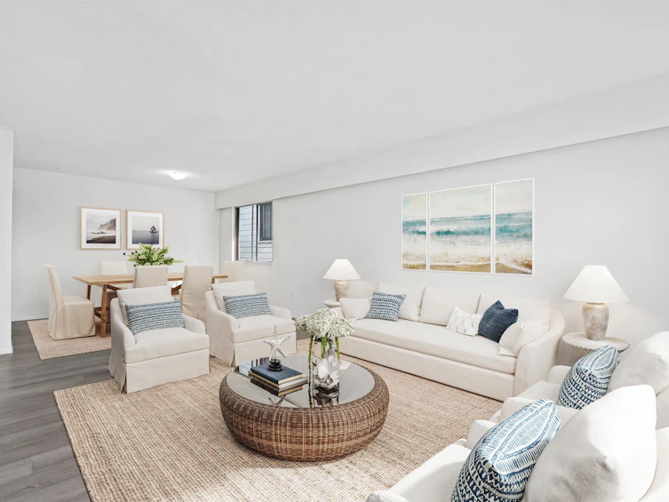 7656 Main Street, Vancouver, BC, V5X 3K3 - 9