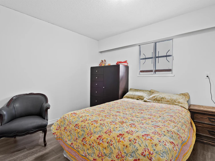 7656 Main Street, Vancouver, BC, V5X 3K3 - 18
