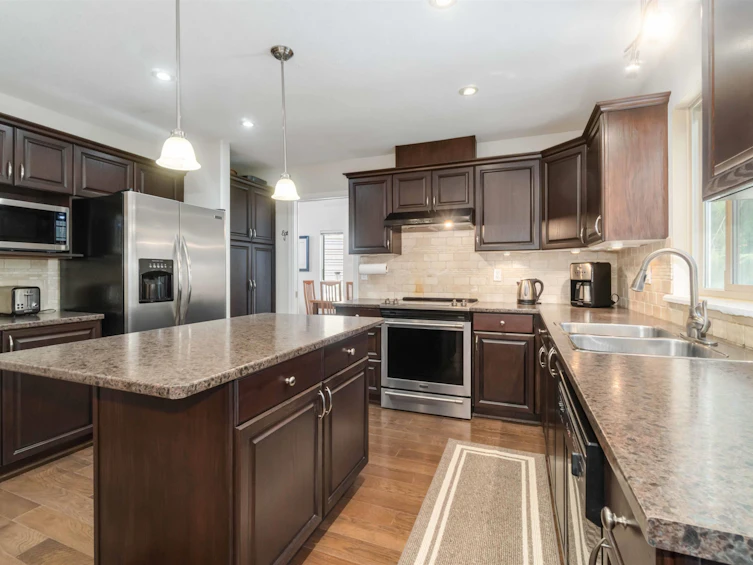 3332 Turner Avenue, Coquitlam, BC, V3E 3B9 - 13